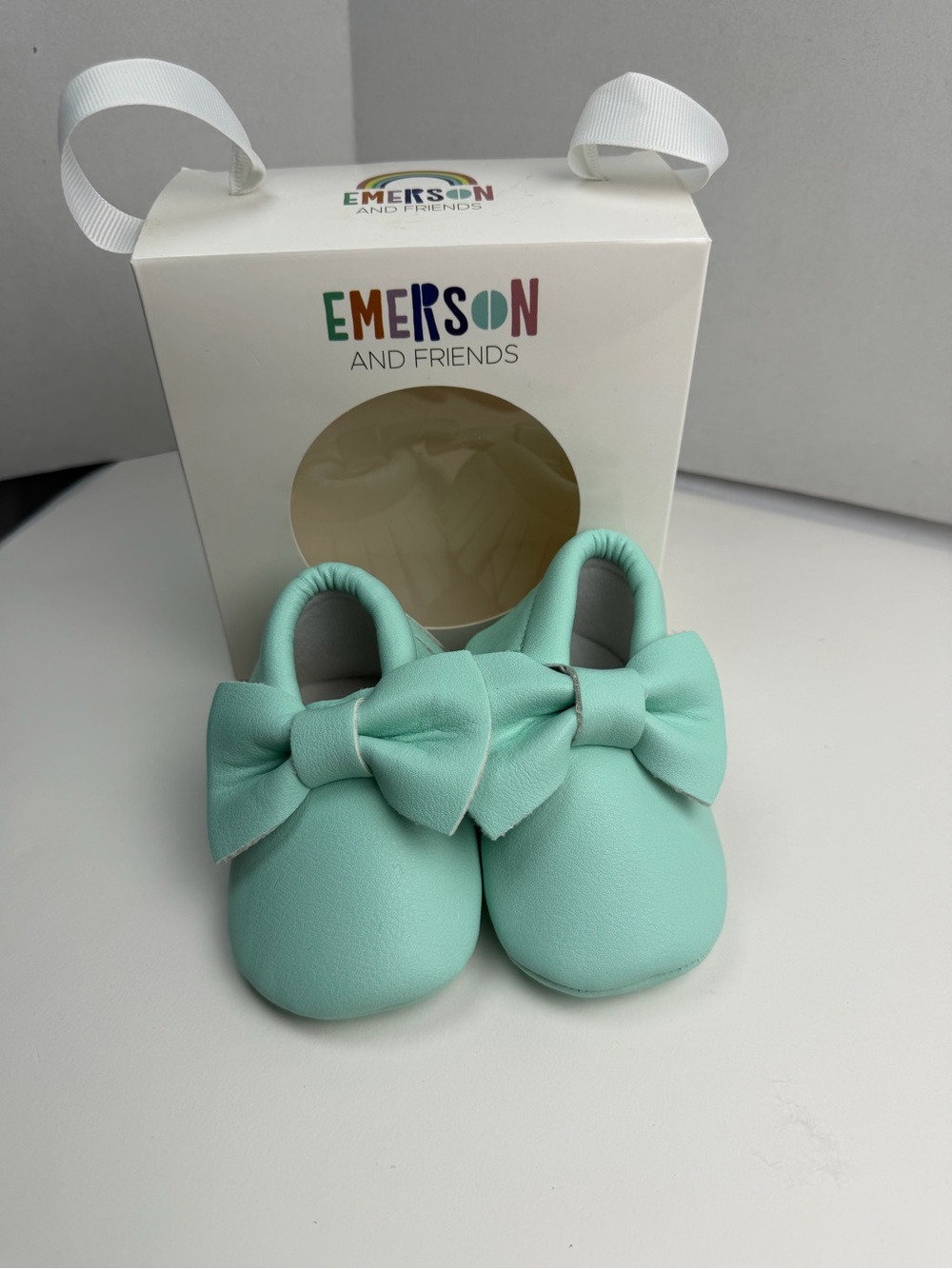 BNIB Emerson & Friends Baby Faux Leather Moccasins w/ Bow - Mint - Size 1